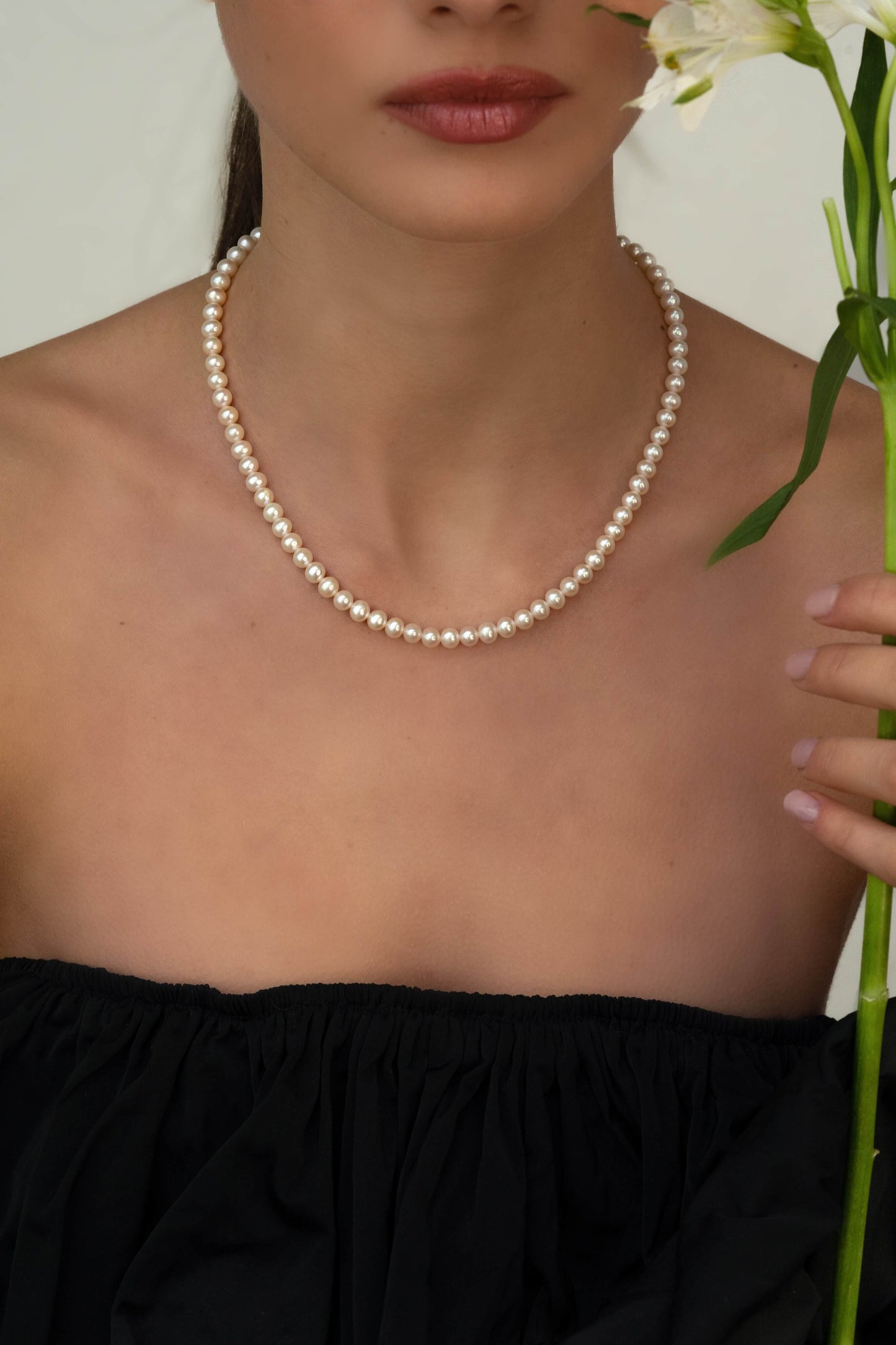Gabrielle Pearl Necklace