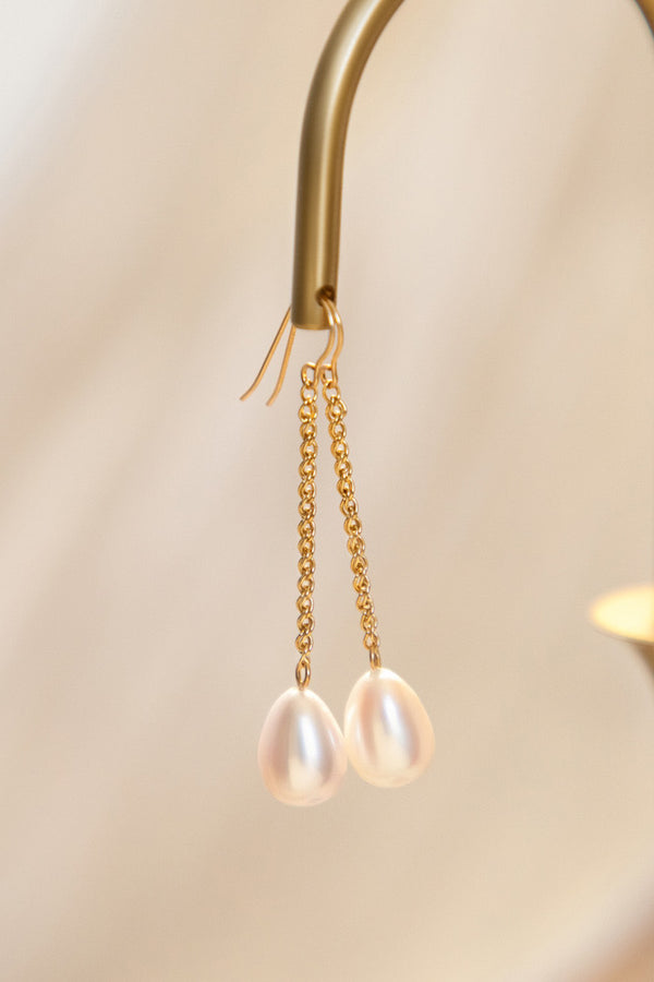 Brigette Pearl Earrings
