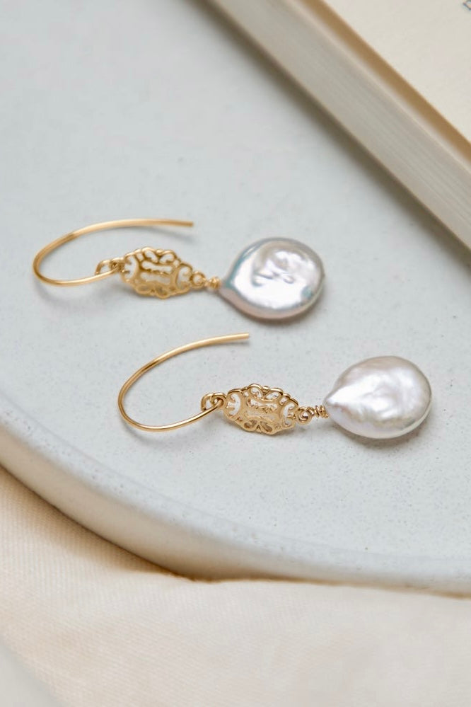 Juniper Pearl Earrings