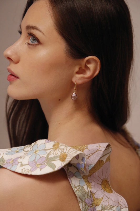 Viola Pearl Earrings