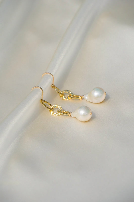 Coline Pearl Earrings - Katy Faye